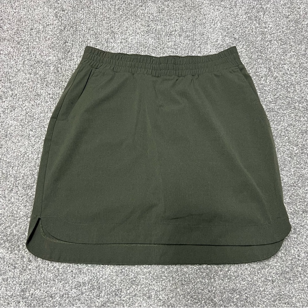 Duluth Trading Skort Womens 10 Olive Green Breezeshooter Skirt Pull On Outdoor